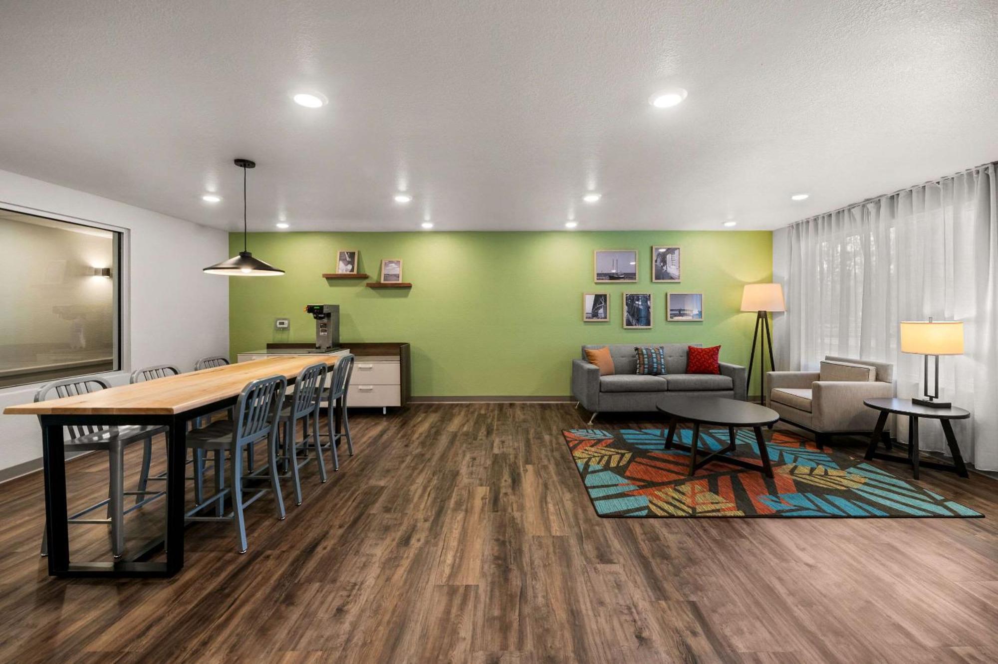 Woodspring Suites Yorktown 纽波特纽斯 外观 照片